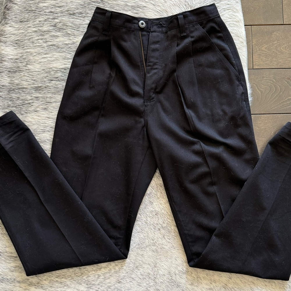 Wrangler 100% cotton chinos high rise pants. With belt loops. 4x32 USA made.